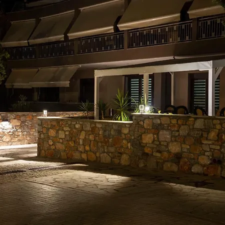 Old Nikiti's 2* Νικήτη