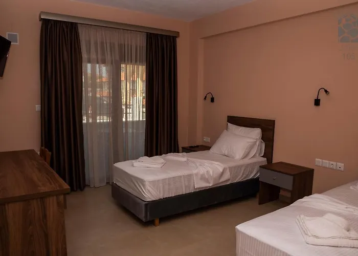 Hotel Old Nikiti's
