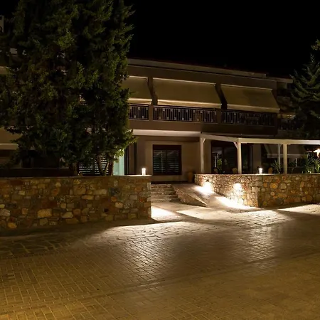 Old Nikiti's Otel